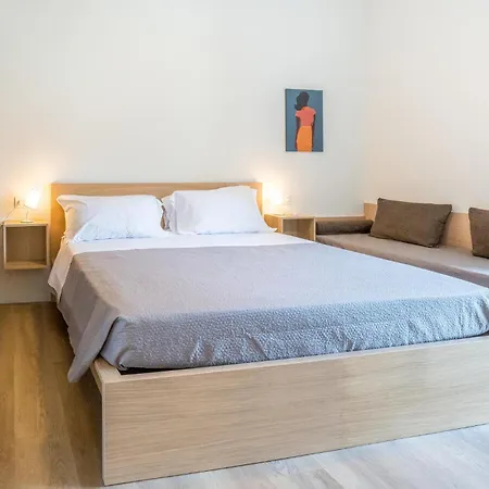 1 Bedroom Amazing In * ピネート